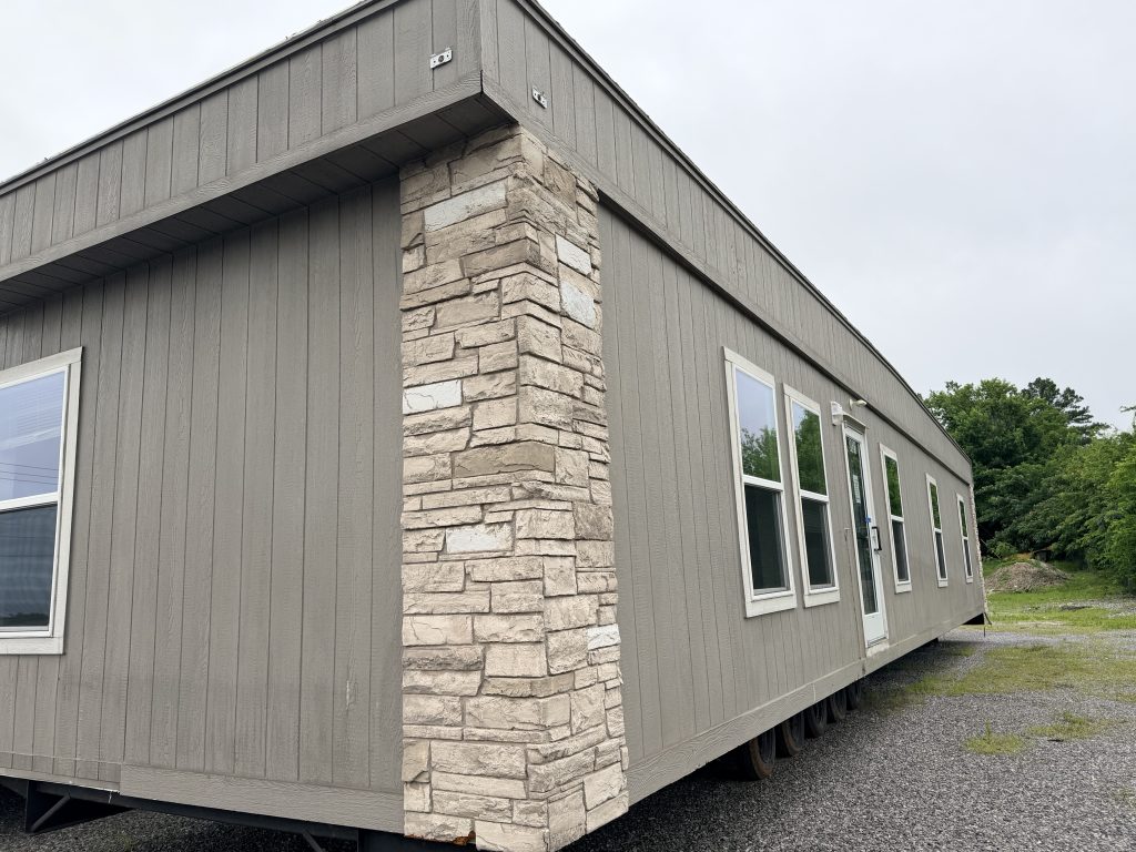 Used modular building available for rent- interior and exterior photos